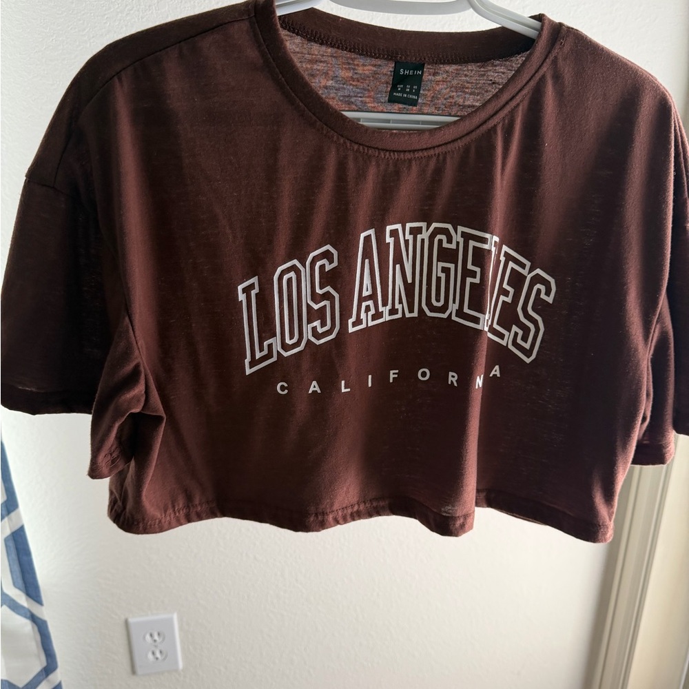 SHEIN Brown 'Los Angeles California' Cropped Tee